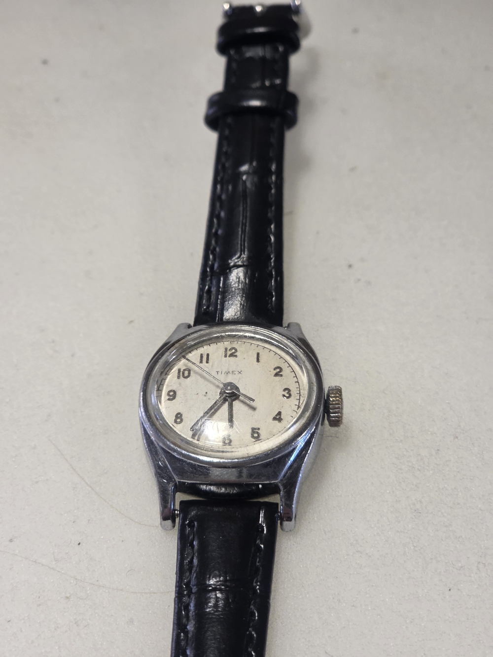Vintage 1959s-1960sTimex Womens Hand Wind Up Analog Watch